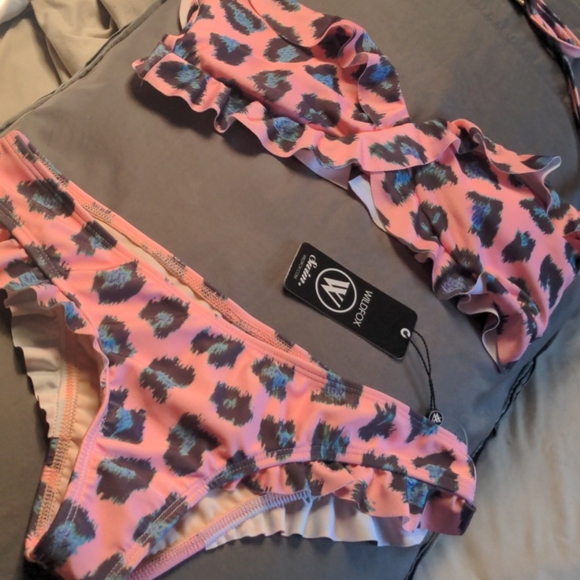 Wildfox pink leopard bikini - Picture 3 of 5
